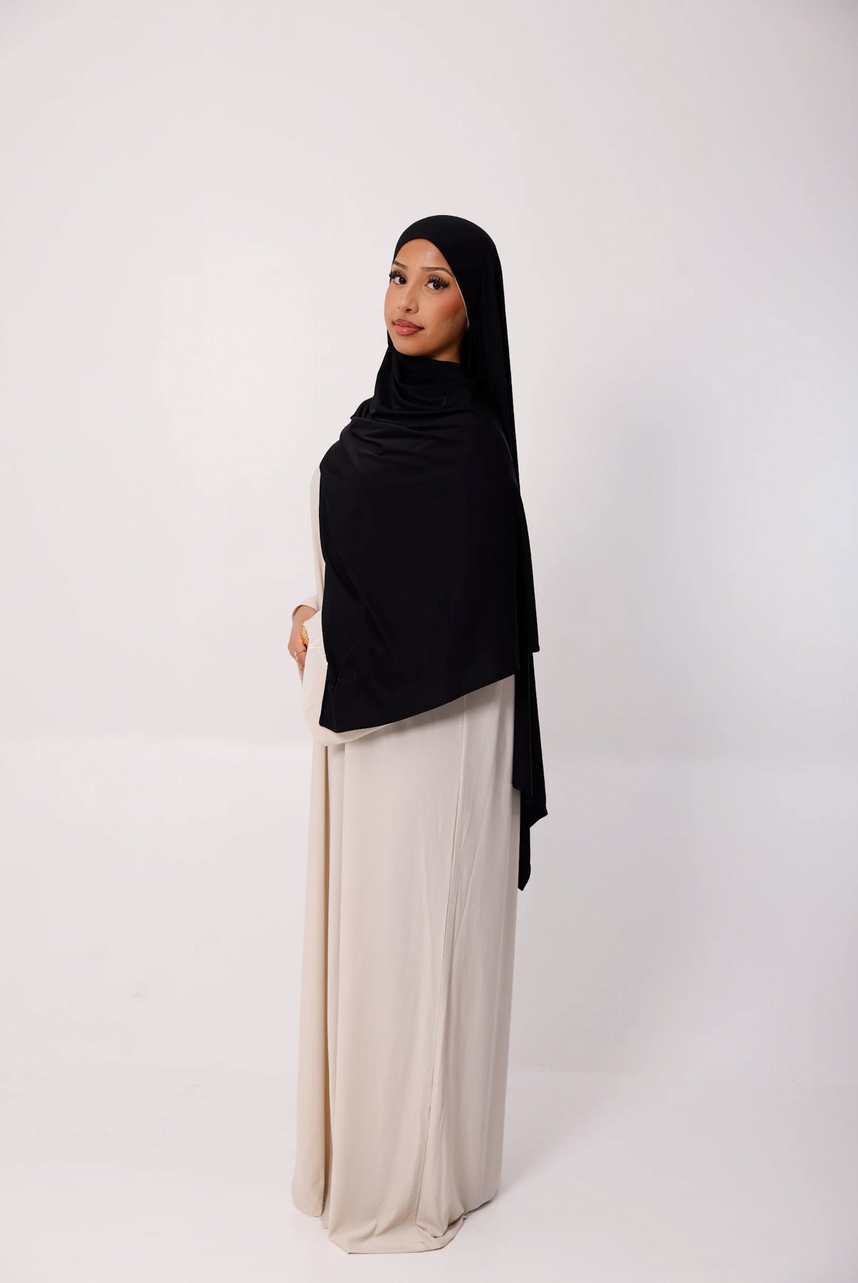 Black Liquid Jersey Hijab